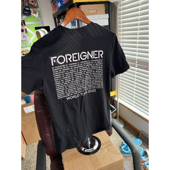 Size Small Foreigner Tour 2022 T-shirt - Picture 3 of 3